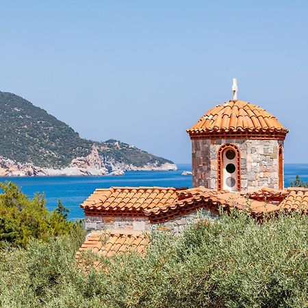 Ourania Studios & Apartments Skopelos Town Bagian luar foto